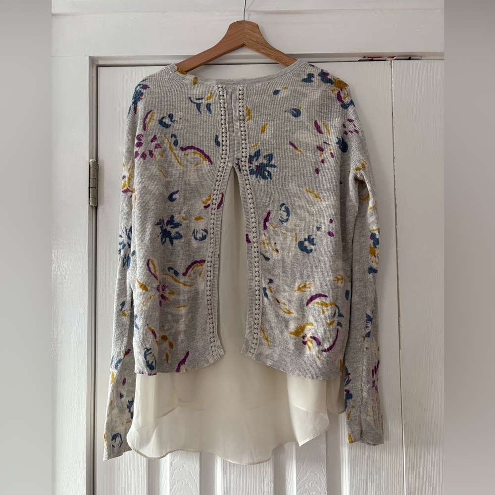 Lucky Brand Size Large Floral Grey Cotton Sweater EUC - Picture 2 of 5